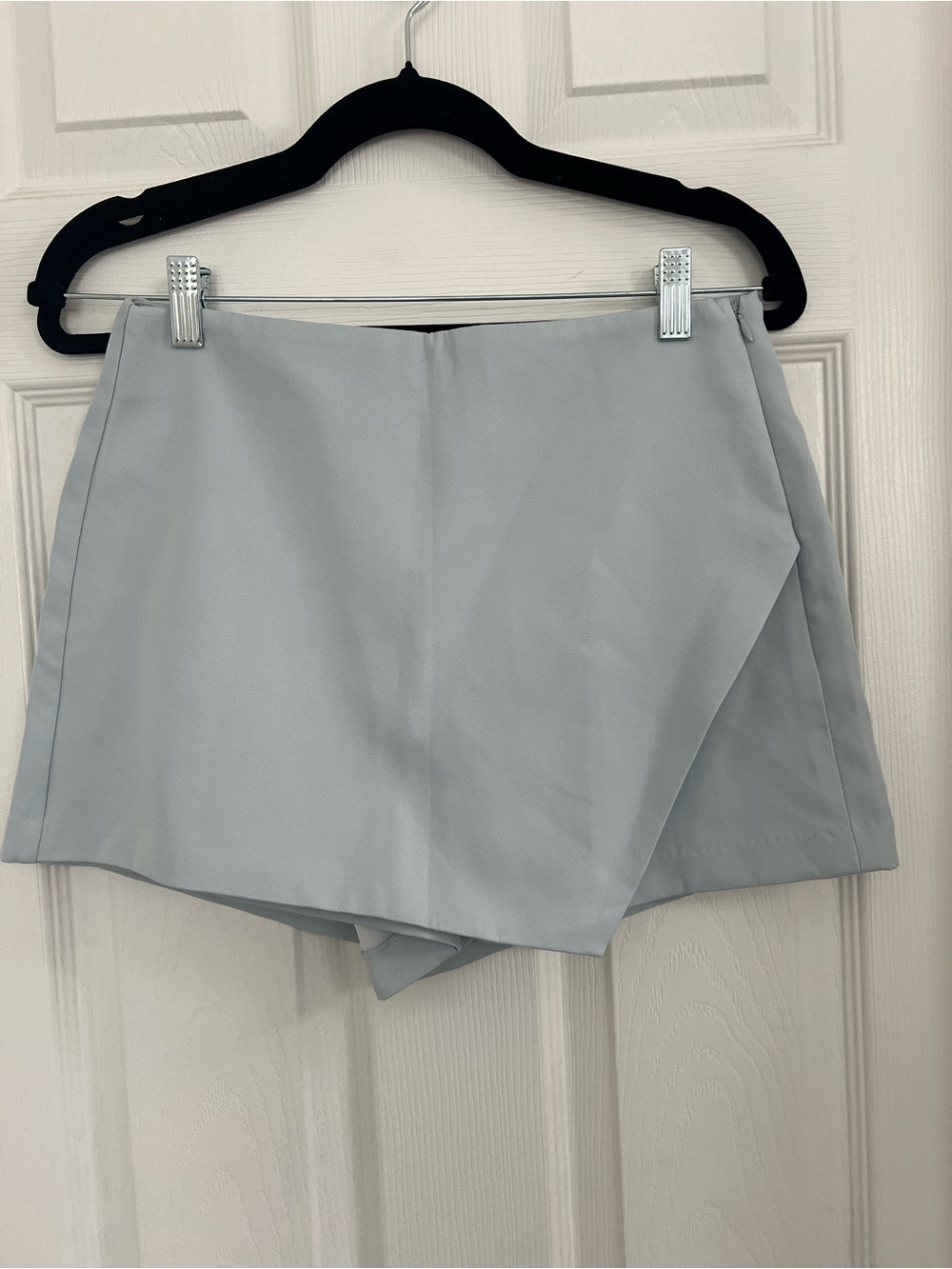 Light Blue Gray Women's Asymmetrical Skort small